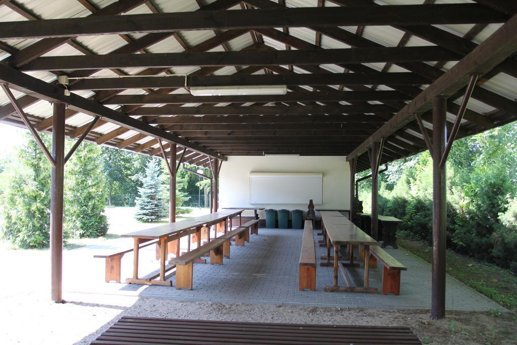Zajazd Wielka Zulawa Iława Exterior foto